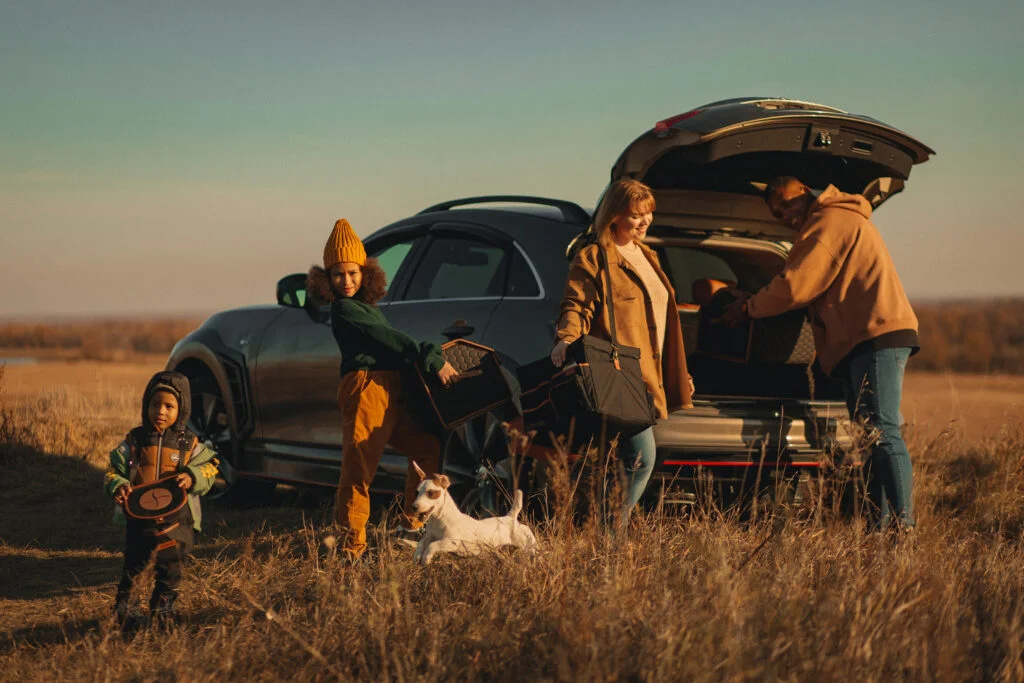 Mercedes-Benz C-Class organizer for road trip