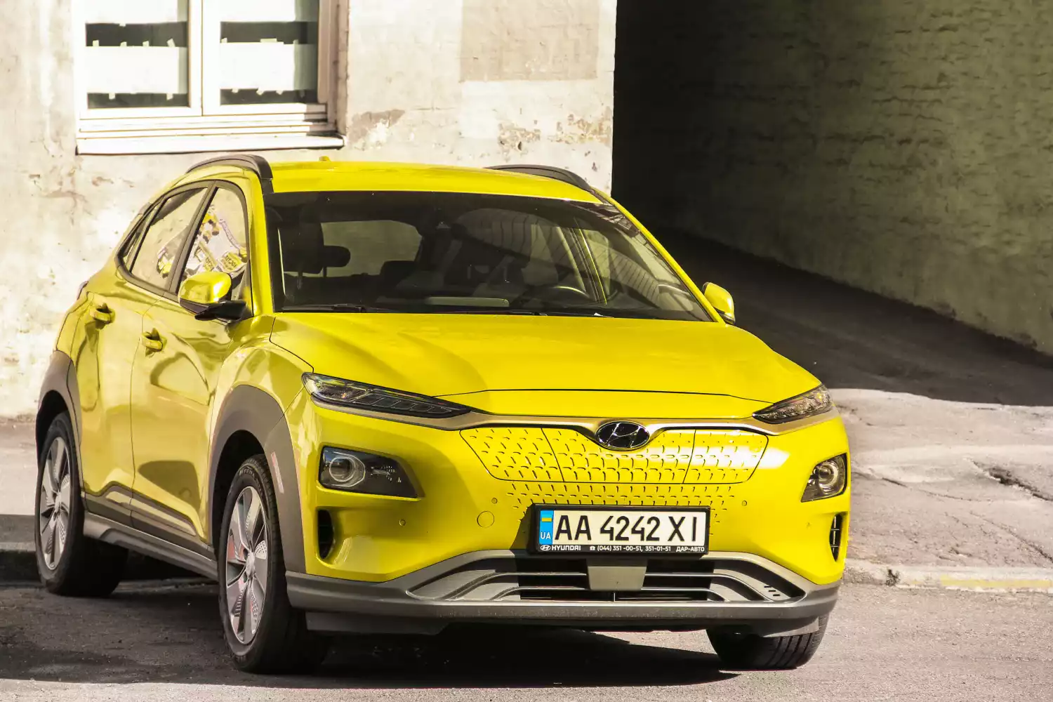 trash containers for Hyundai Kona